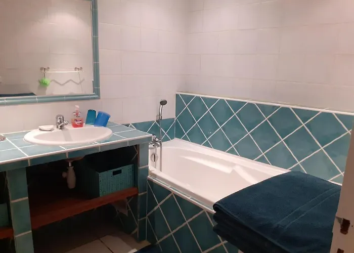 Hétvégi ház Cuisine, Et Salle De Bains Independants *